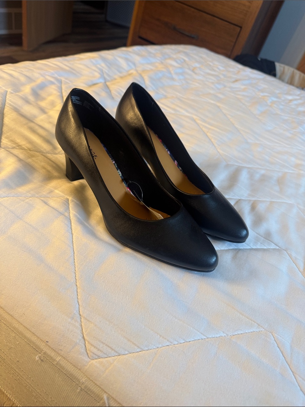 George Black Pointed-Toe Mid Heel Pumps
